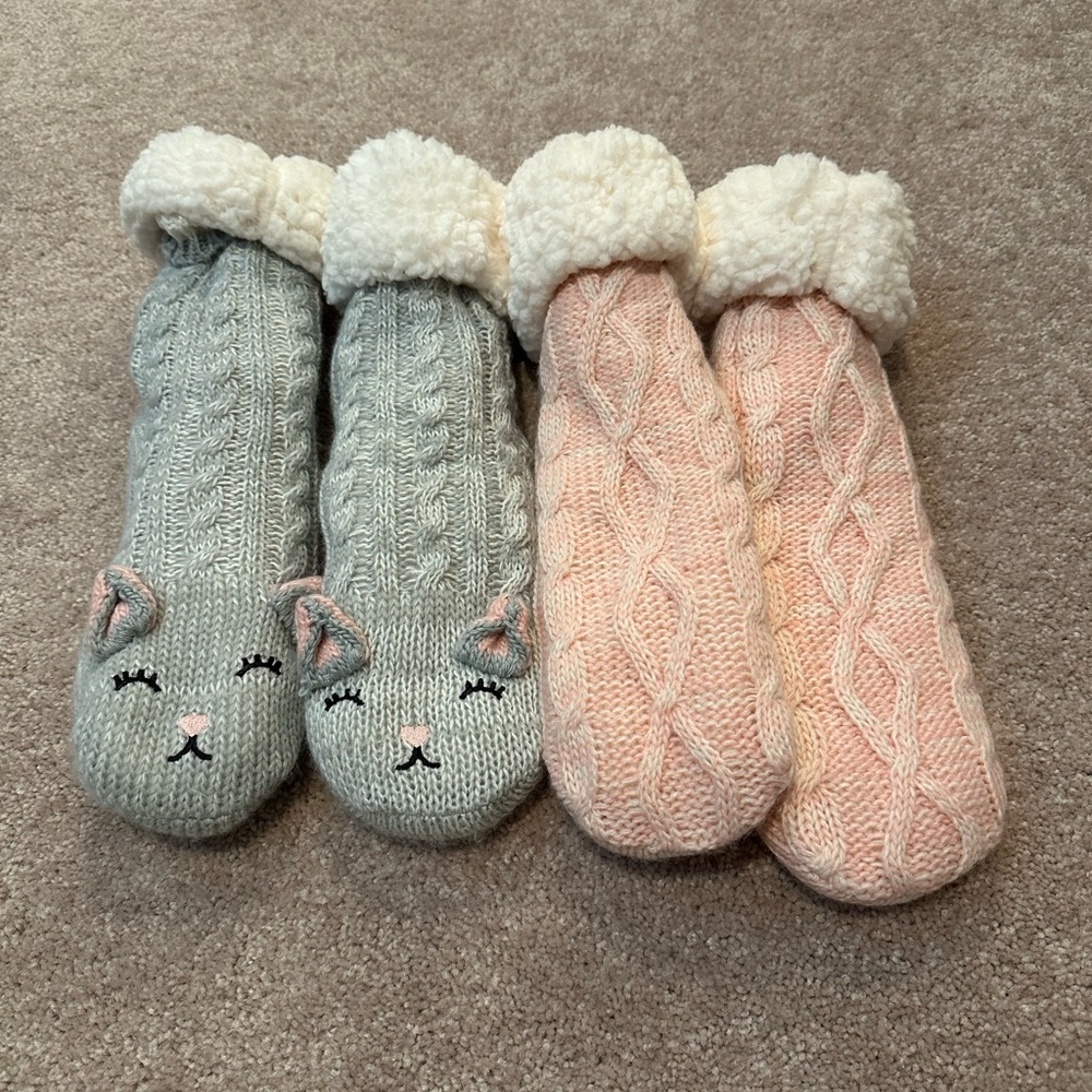 Jane & Bleecker Plushfill Lined mid calf slipper socks